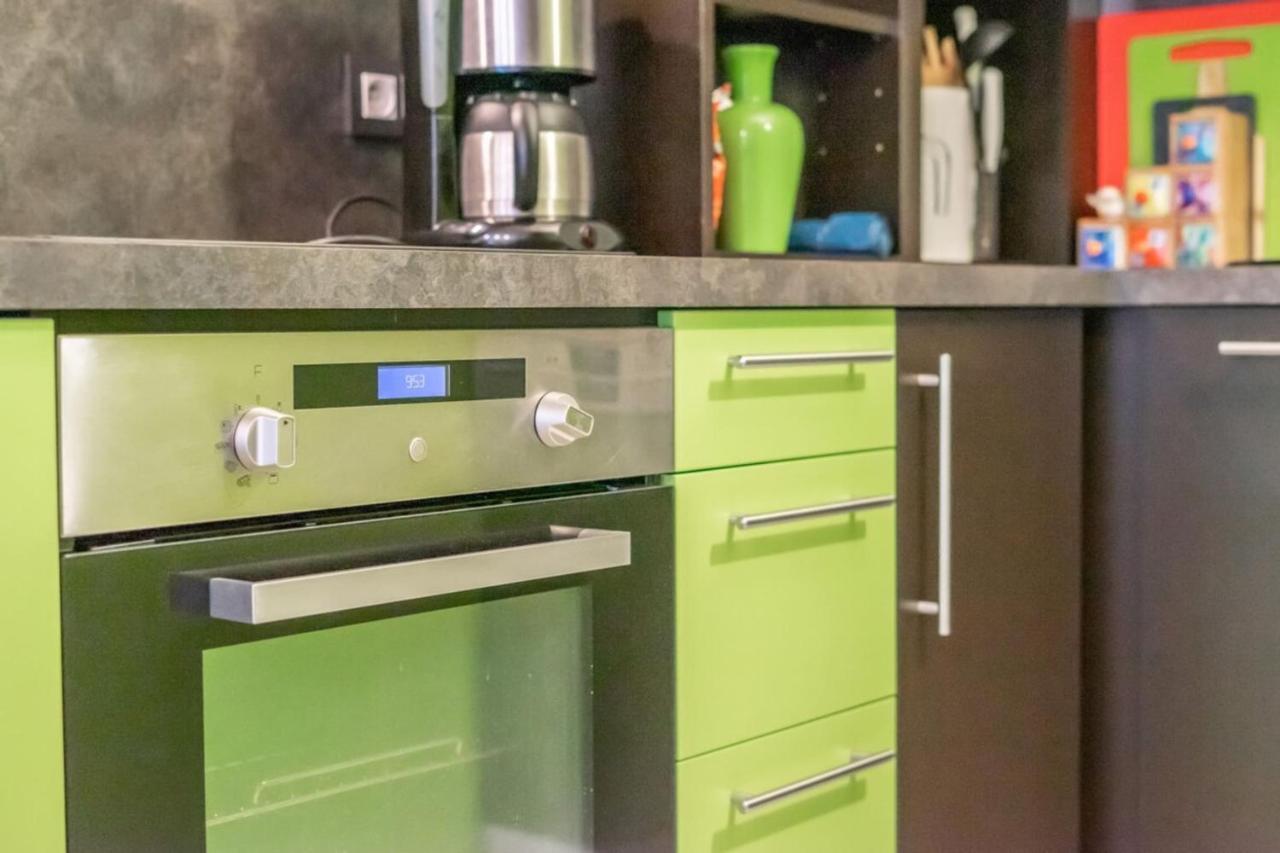 אנסי Apartment Classified 3 Stars Located In The Heart Of The Old Town מראה חיצוני תמונה